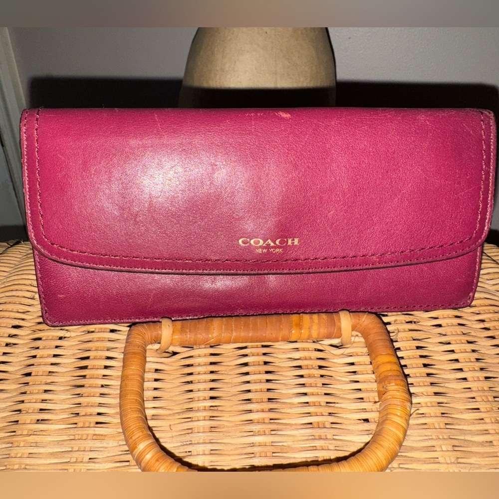 Coach Women's Burgundy/Berry Slim Clutch Wallet